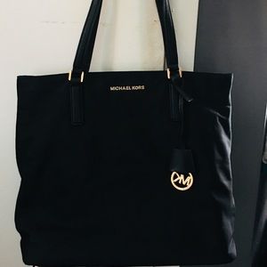 Micheal kors handbag 12 by 14